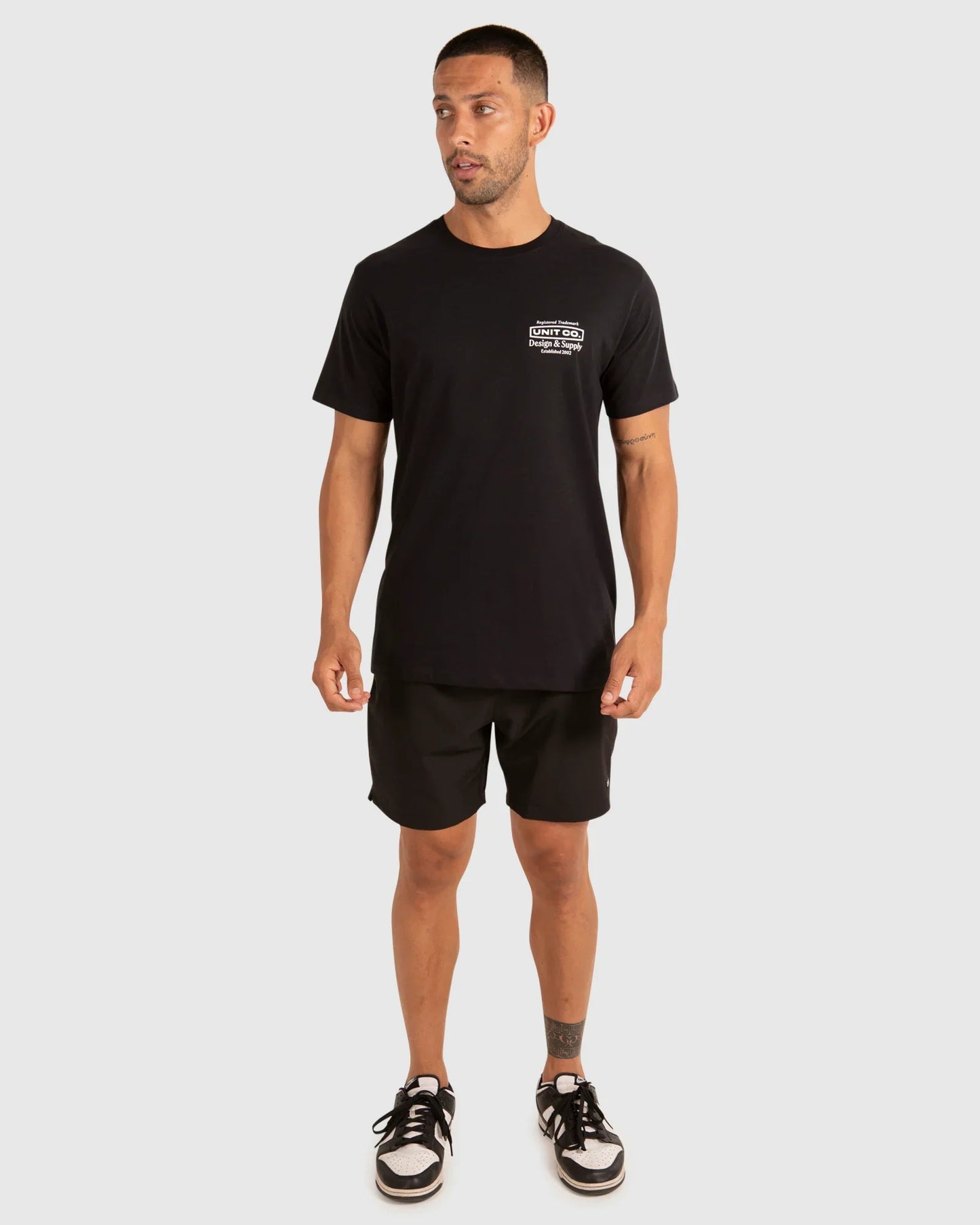 UNIT Mens Tee - Outlook Black Sml