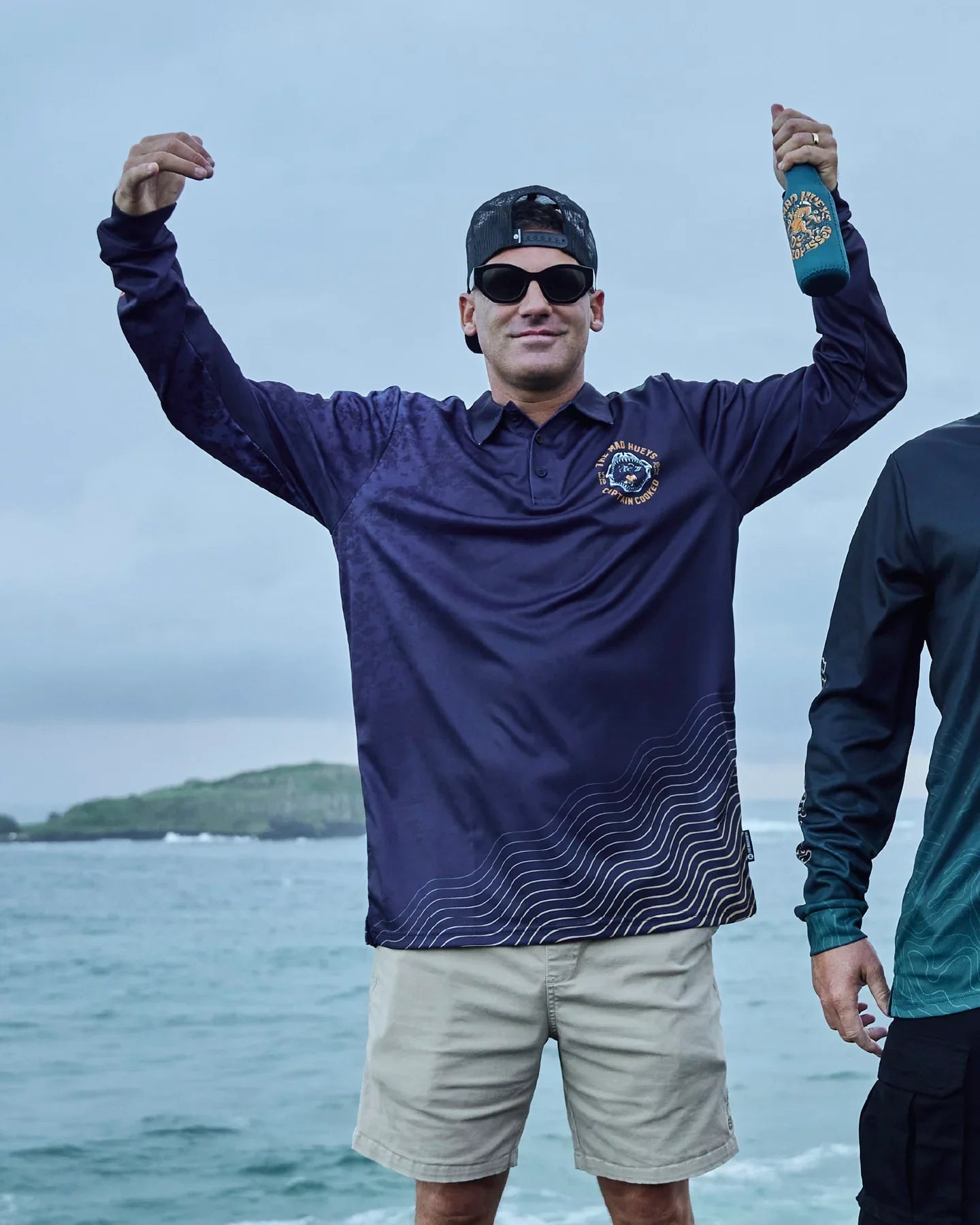 TMH CAPTAIN COOKED JAWS | UPF 50+ FISHING JERSEY