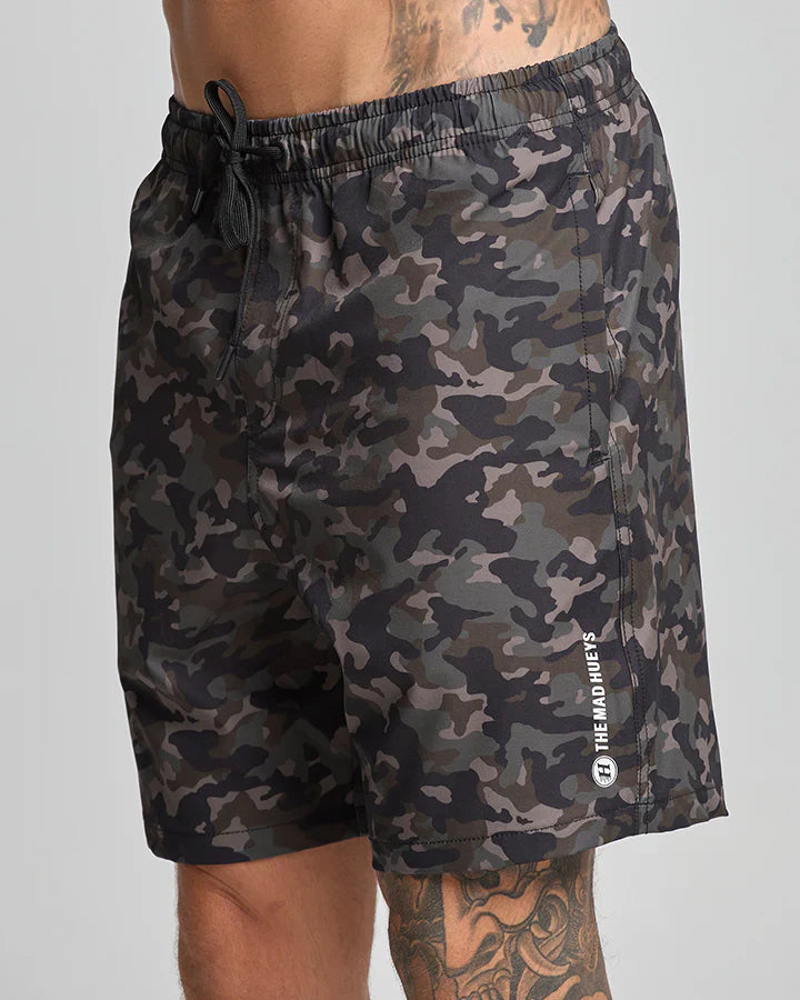 TMH PISS FIT | 18in PERFORMANCE SHORT