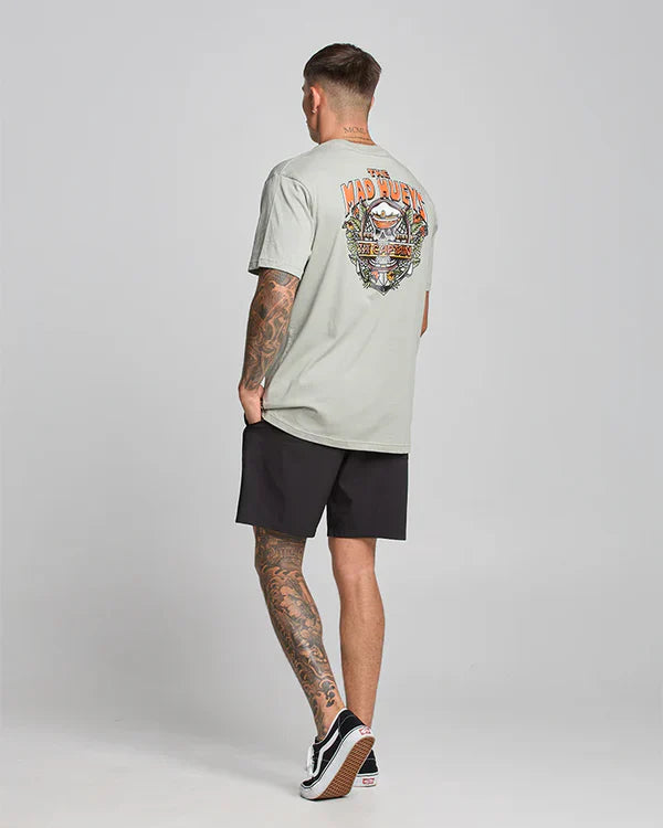TMH THE ISLAND CAPTAIN | SS TEE