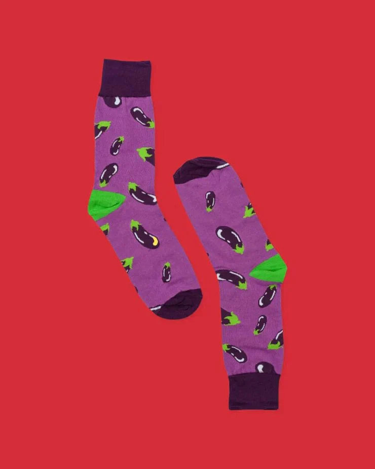 Sock It Up Size Matters